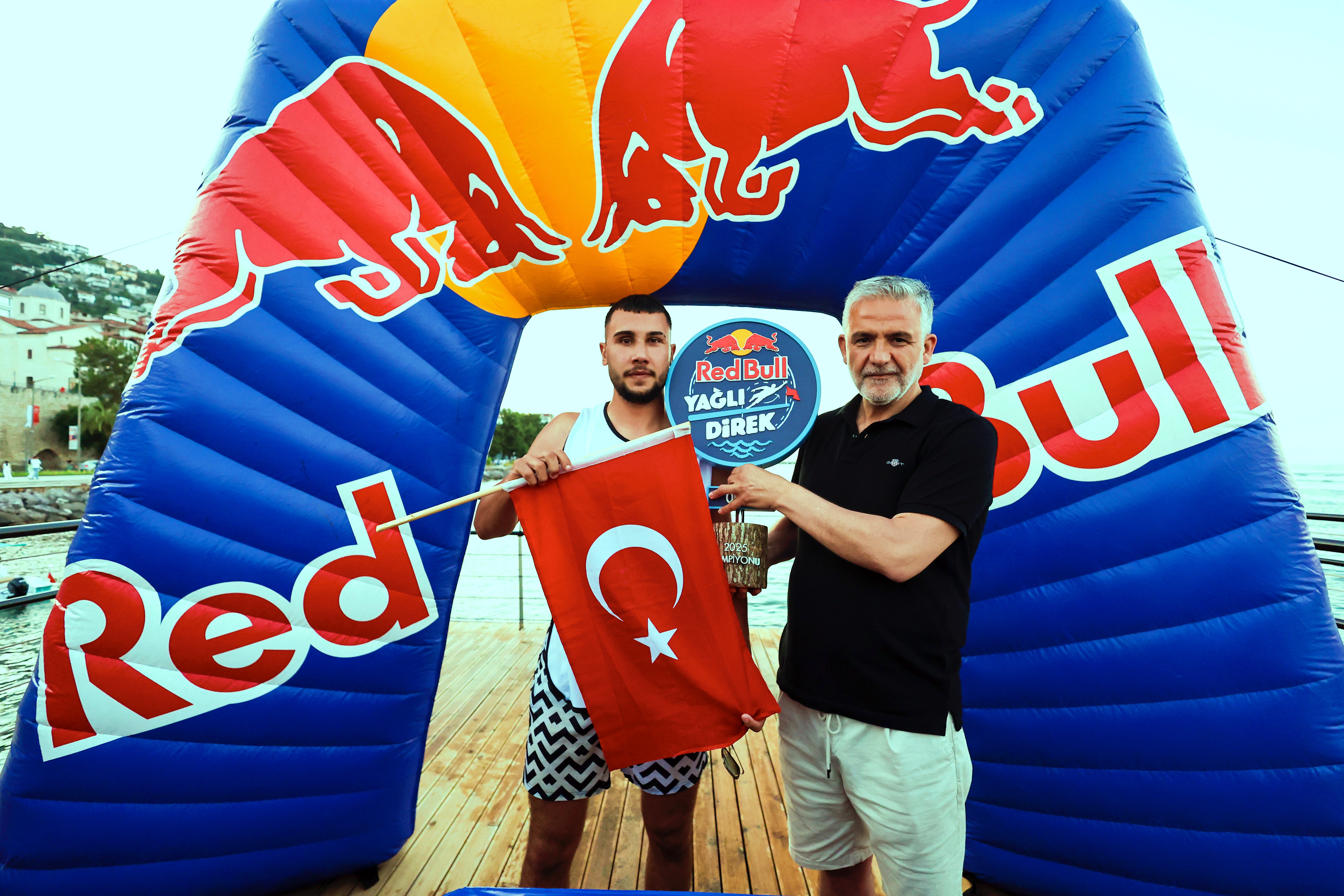 Red Bull Yağlı Direk Coşkusu Ordu’da Yaşandı