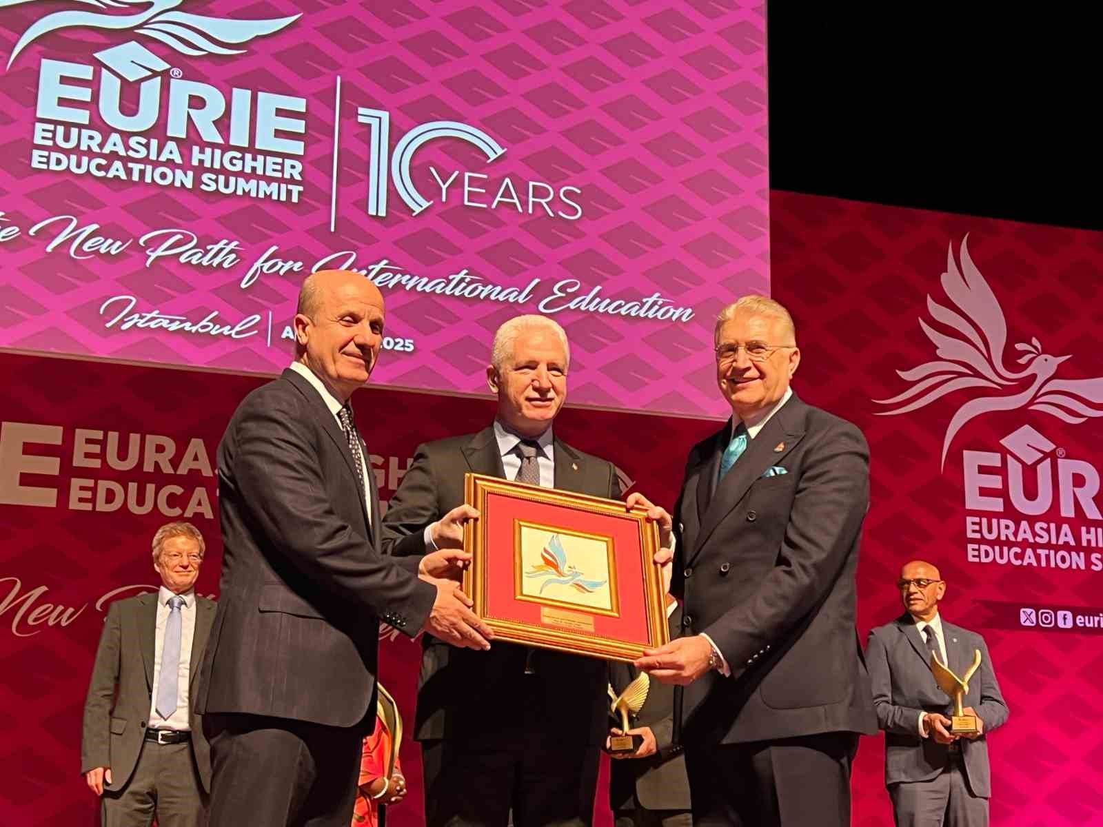 10. EURIE Avrasya Yükseköğretim Zirvesi başladı 10. EURIE Avrasya Yükseköğretim Zirvesi başladı