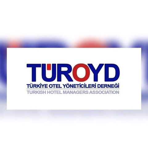 TUROYD Başkanı Çolakoğlu “Turizmciye Yeşil Pasaport" çağrısında bulundu.