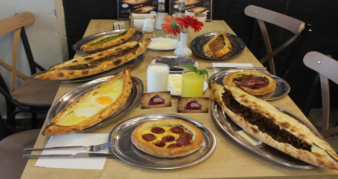 Meşhur Karadeniz Pidecisi Fatih