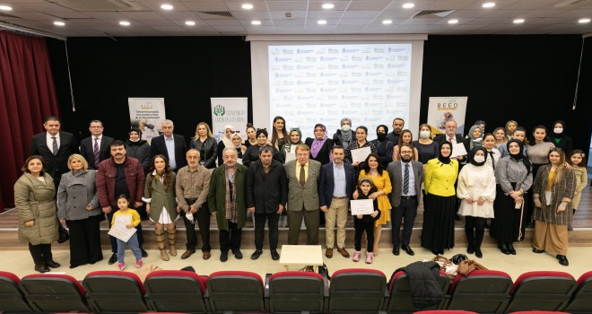 Sağlıklı Beslenme ve Arı Ürünlerinin Önemine Dair İpuçları Başakşehirli Annelerle paylaşıldı