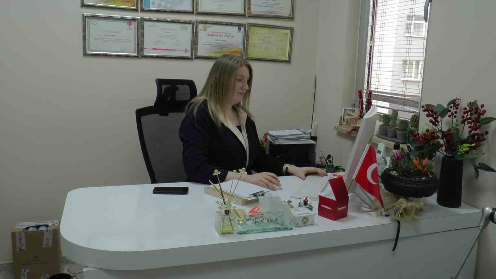 Sağlıksız gıdalar erken ergenliği tetikliyor