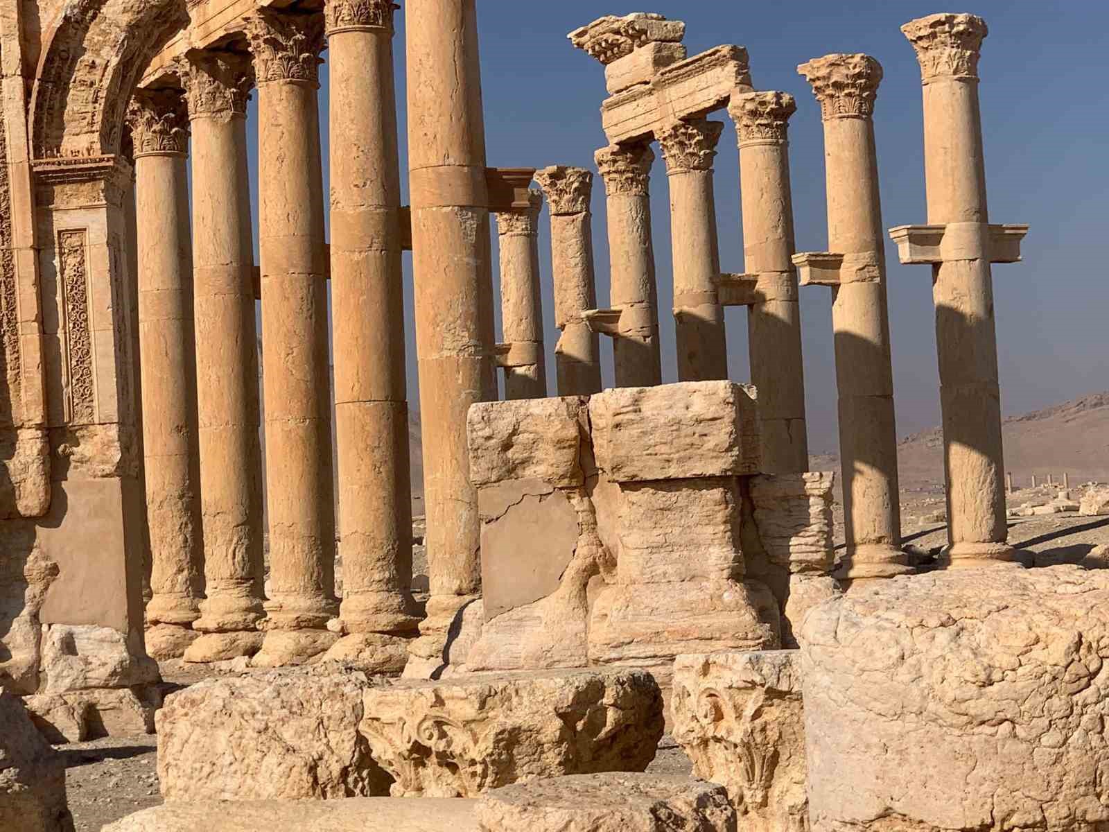 Suriye’nin antik kenti Palmira eski günlerini arıyor