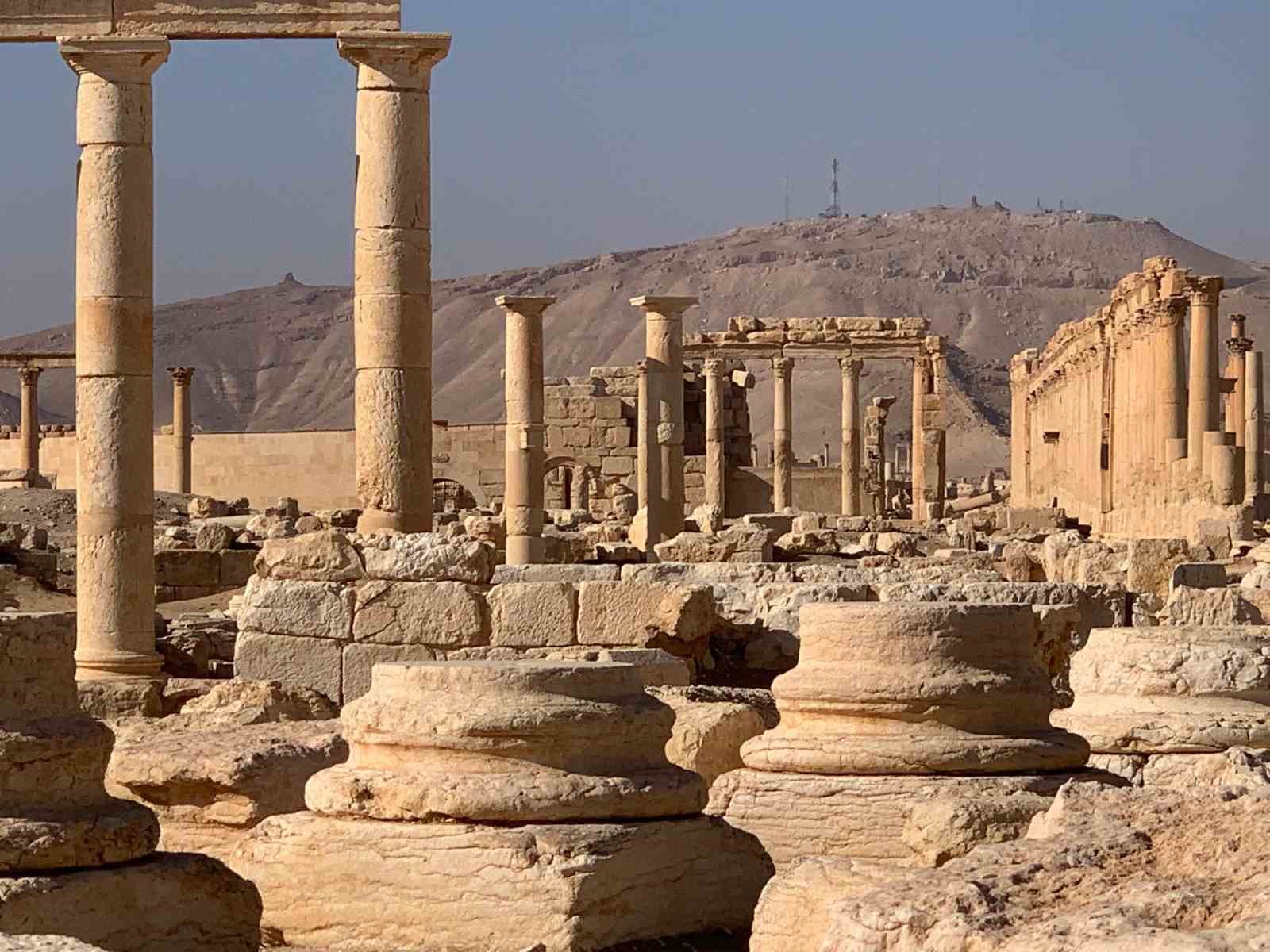 Suriye’nin antik kenti Palmira eski günlerini arıyor
