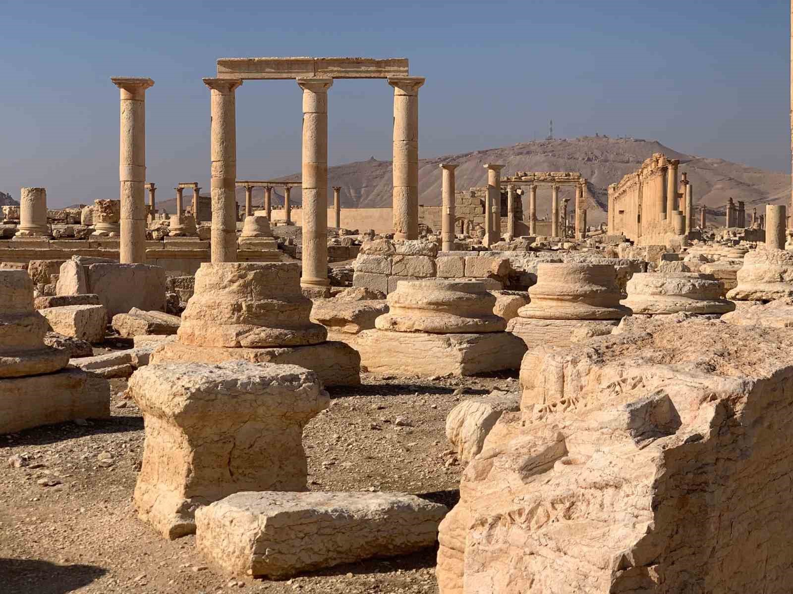 Suriye’nin antik kenti Palmira eski günlerini arıyor
