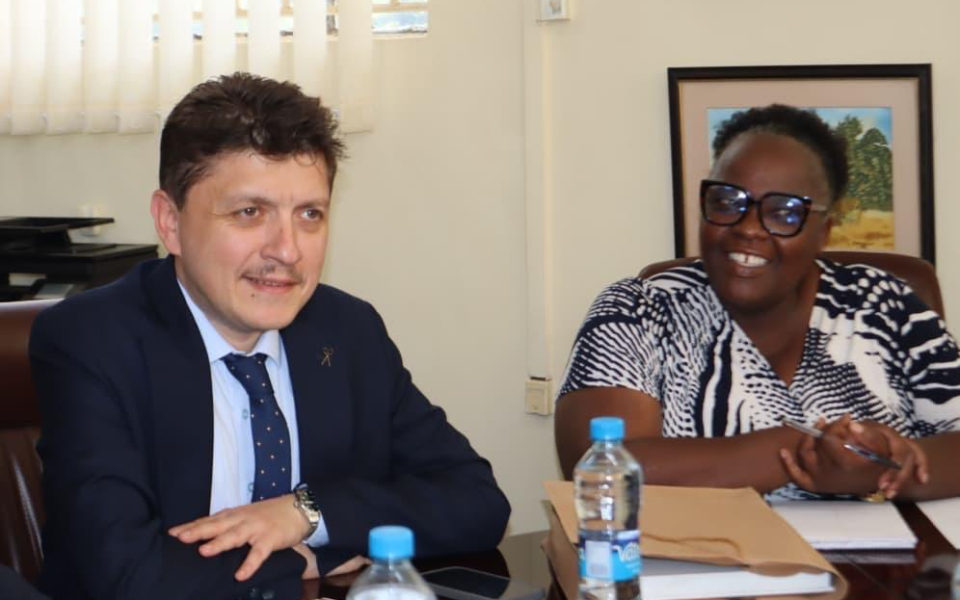 DEIK/Türkiye-Malawi İş Konseyi Başkanı Cihangir Fikri Saatcioğlu Lusaka’da resmi  temaslarda bulundu