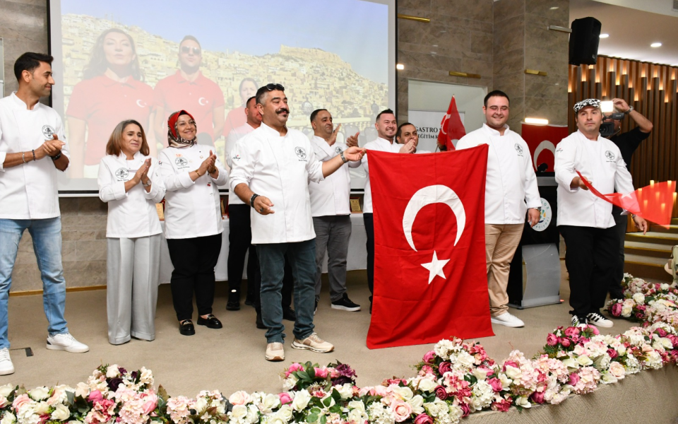 Gastro Sanat Eğitim Kulübü, Zafer Bayramı’nda Kavacık’ta Kapılarını Açtı
