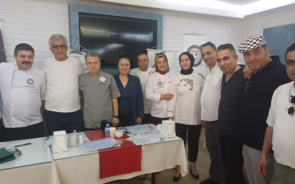 Gastronomi Camiası Aynı Sofrada Buluştu: Birlik, Dayanışma ve Gelecek İçin Anlamlı Buluşma